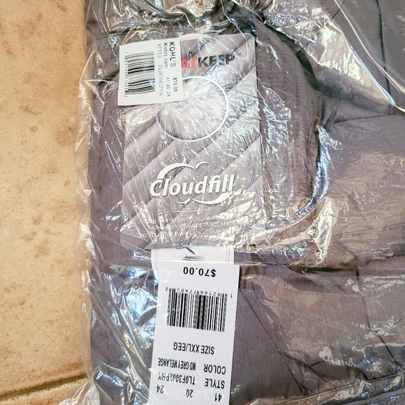 🤍 NWT‼️ HeatKeep brand Packable Puffer Vest